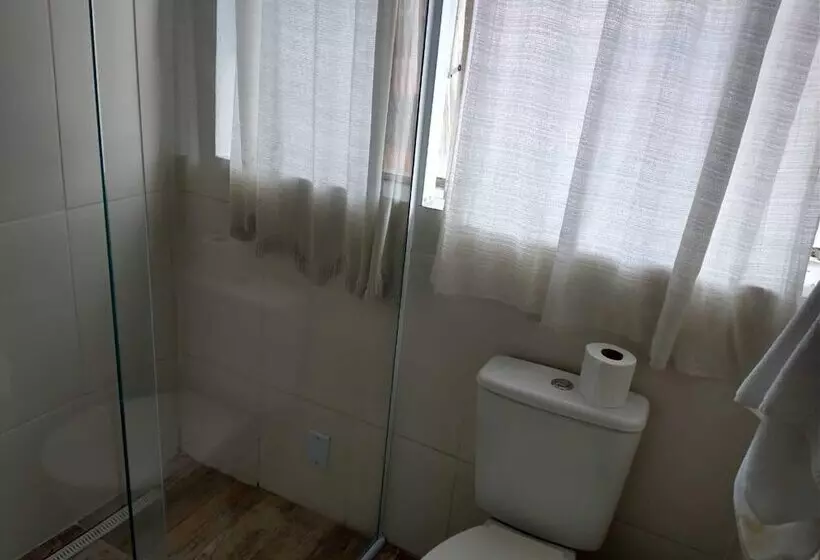 Majatalo Pousada Camelias