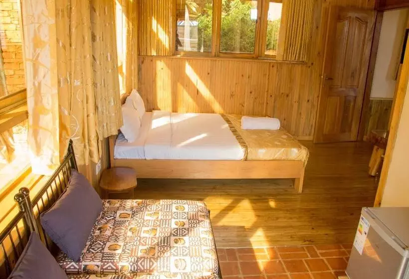 تختخواب و صبحانه Nile Front Cottages