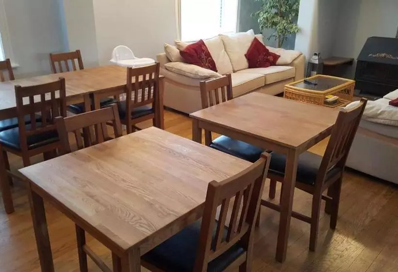 Aamiaismajoitus (B&B) Woodlands 159