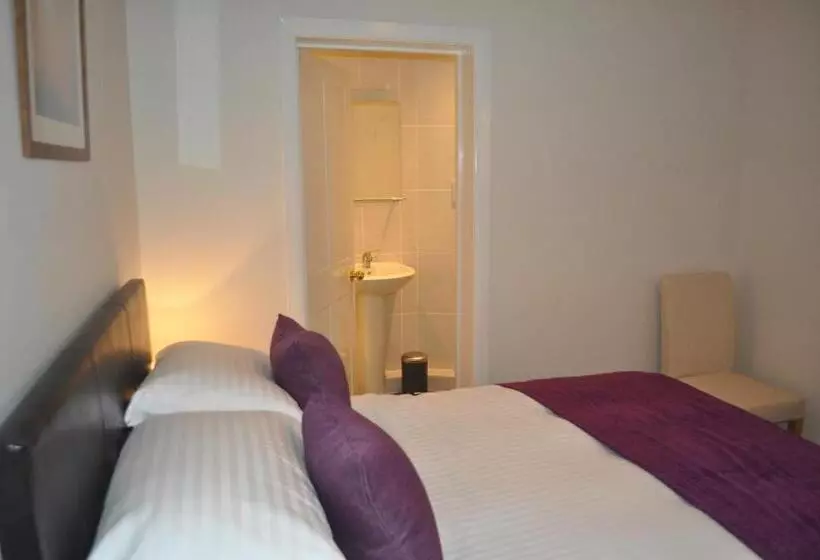 Aamiaismajoitus (B&B) Woodlands 159