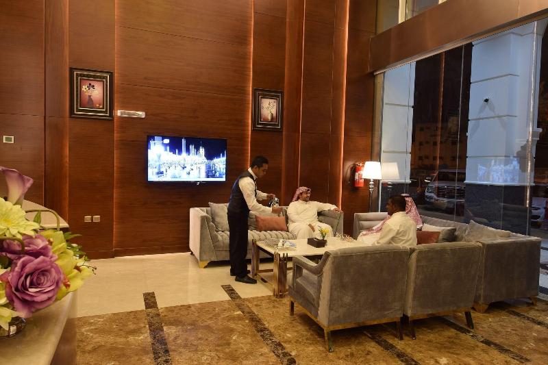 هتل Zaha Al Munawara