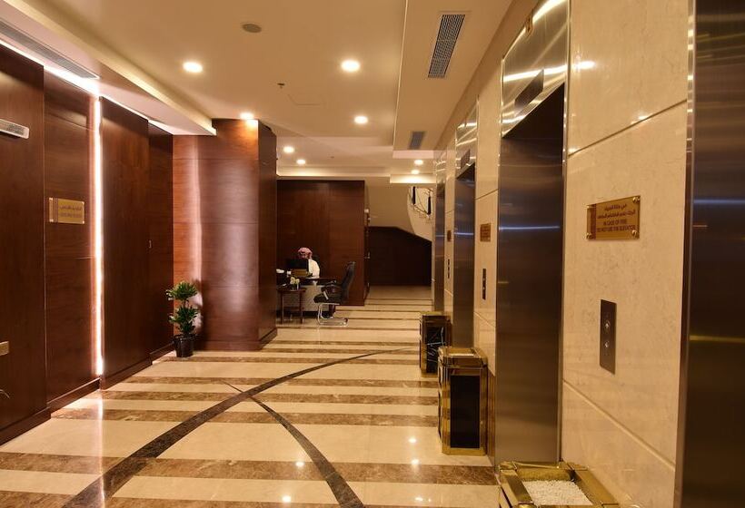 هتل Zaha Al Munawara