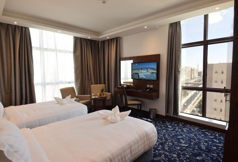 هتل Zaha Al Munawara