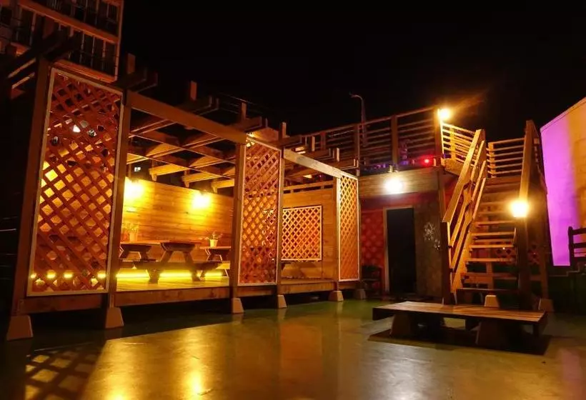 Majatalo Tongyeongdaegyo Guesthouse