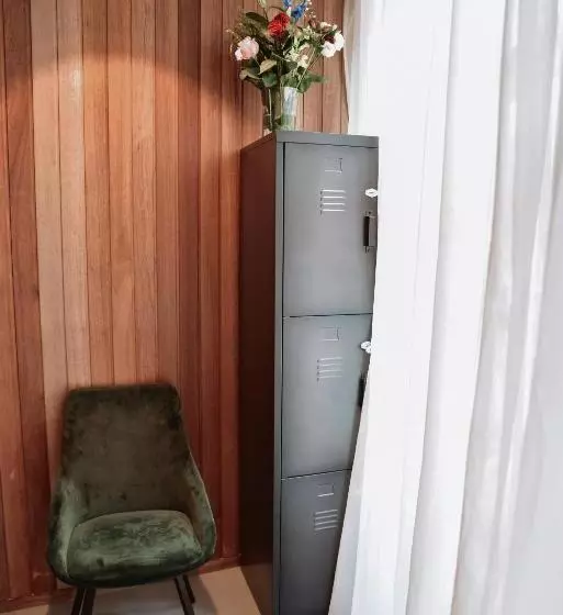 ユースホステル Durty Nelly's Inn