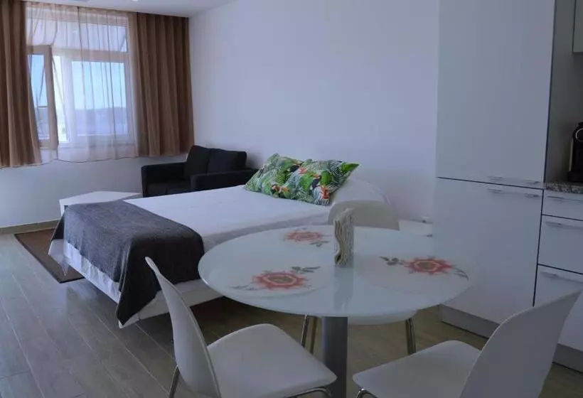 Hotelli Cerca Da Vitoria 3 Milfontes