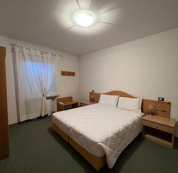 호스텔 Locanda Aquila Nera