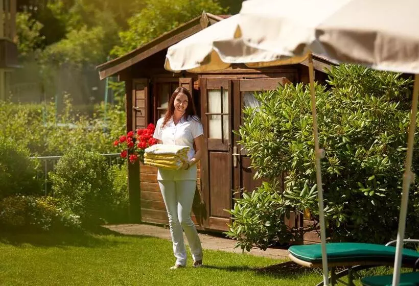 هتل Erfurths Bergfried Ferien & Wellness
