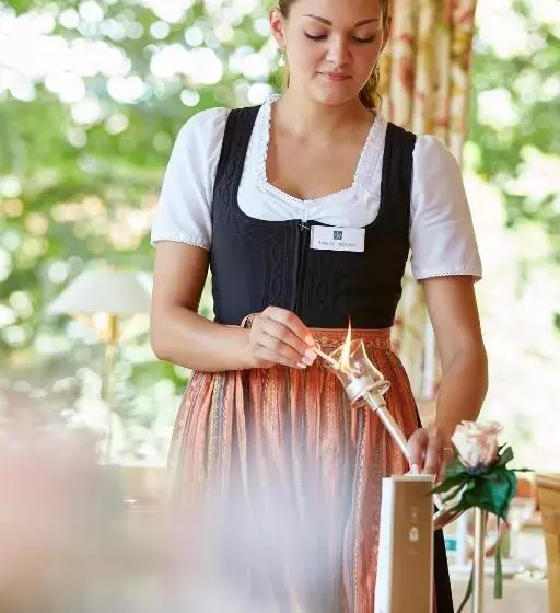 هتل Erfurths Bergfried Ferien & Wellness