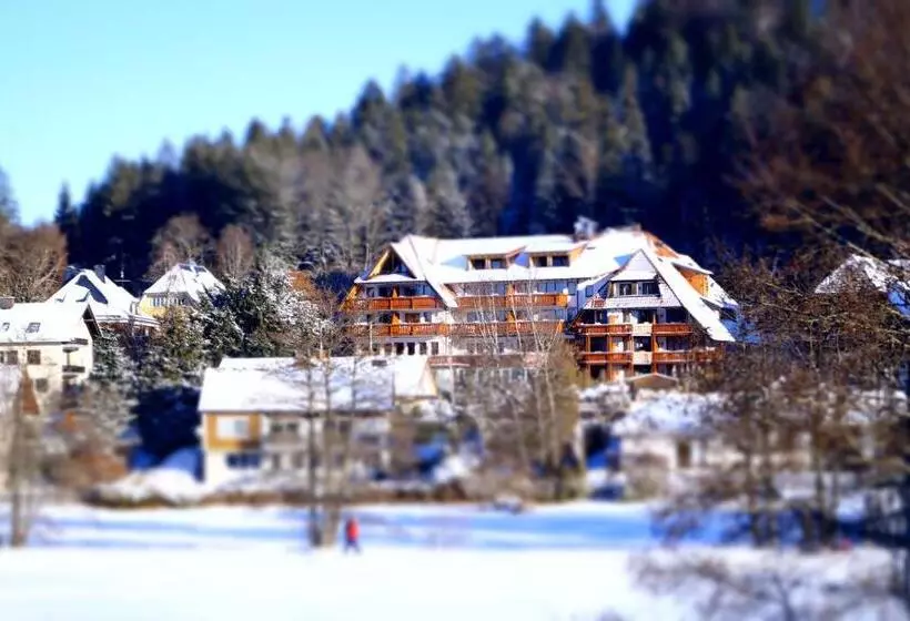 هتل Erfurths Bergfried Ferien & Wellness