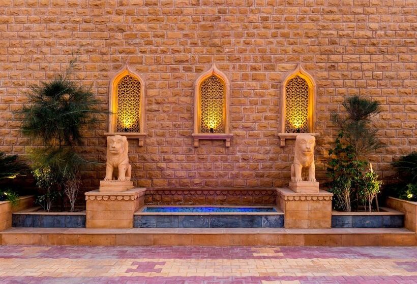 Hotel Sairafort Sarovar Portico