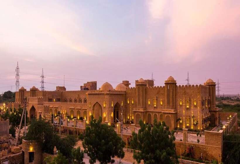 Hotel Sairafort Sarovar Portico