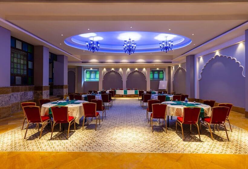 Hotel Sairafort Sarovar Portico