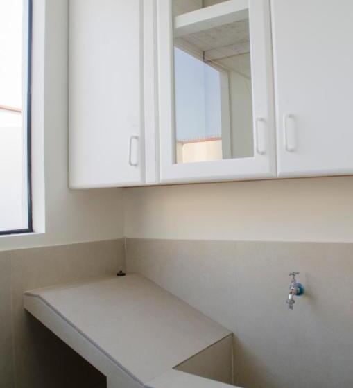 بنسيون Jazmines Lodging