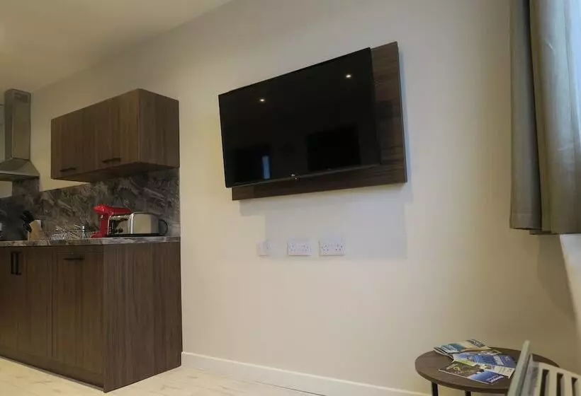 Quay Apartments Clarence House