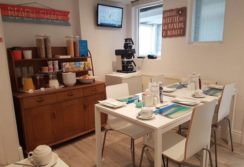 ベッドアンドブレックファースト Saltwater