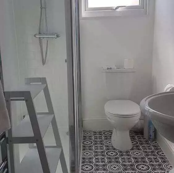 Aamiaismajoitus (B&B) Saltwater