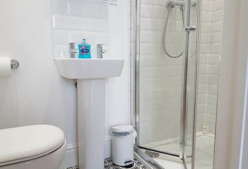 ベッドアンドブレックファースト Saltwater