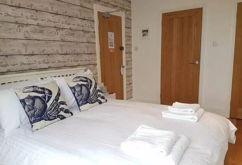 Aamiaismajoitus (B&B) Saltwater