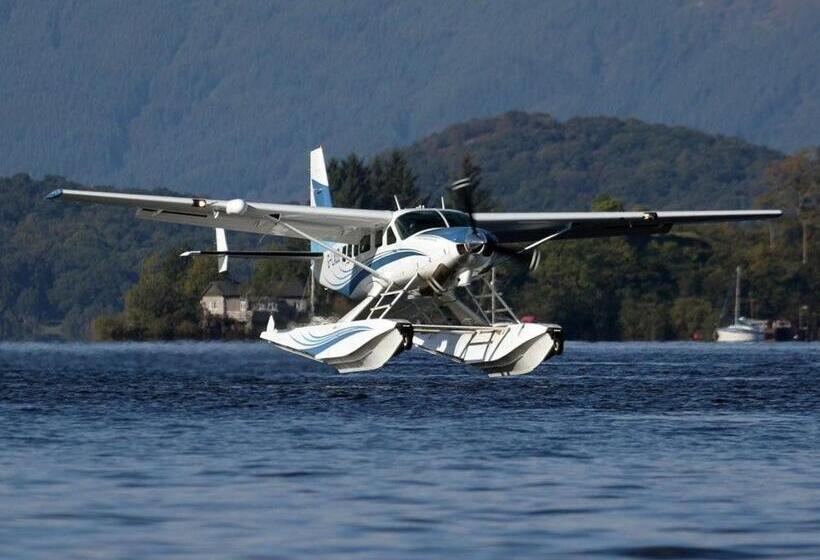 Duck Bay Hotel & Restaurant