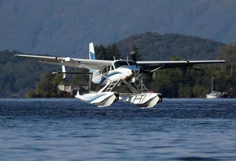 Duck Bay Hotel & Restaurant