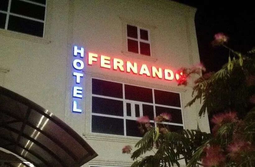 هتل Fernando