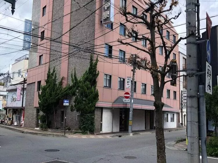 Hotelli Yama
