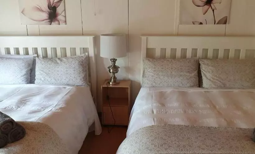 Aamiaismajoitus (B&B) Centurionsleep&go