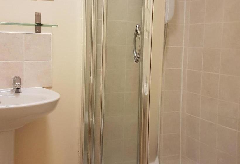 ベッドアンドブレックファースト Cross Oak Inn