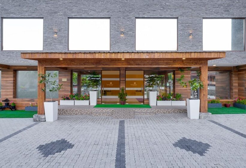 Lemon Tree Hotel Manali