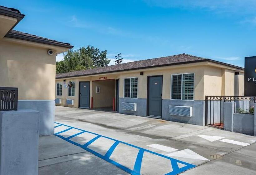 汽车旅馆 Plaza Inn