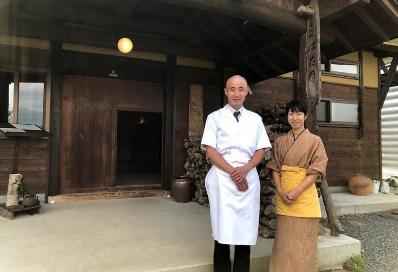 بنسيون Guest House Hostel Yukuru