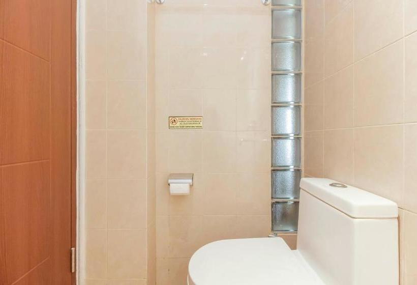 Pansiyon Reddoorz Syariah Plus @ Jatibening