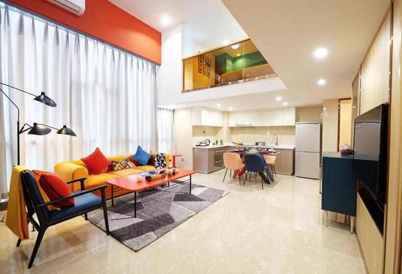 Royal Star Apartment