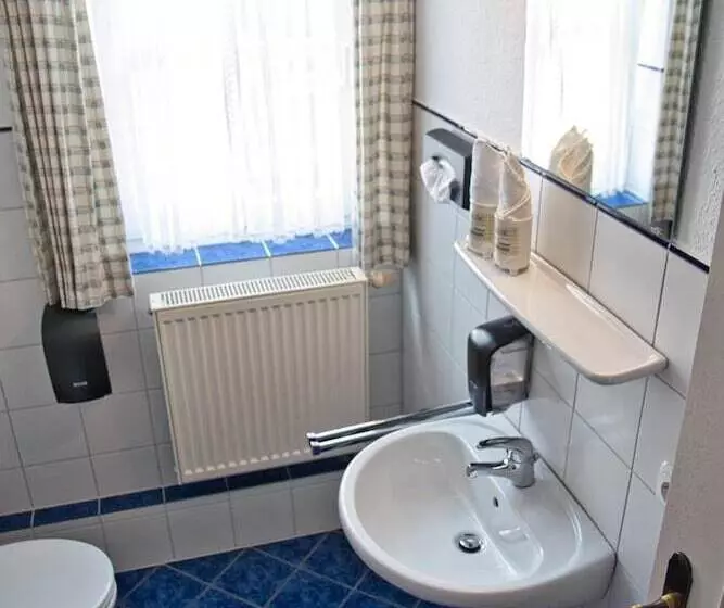 Retkeilymaja Landgasthof Zum Stern Wasserkuppe Rhon