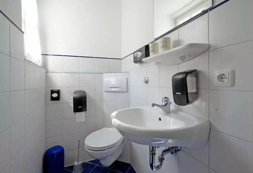 Retkeilymaja Landgasthof Zum Stern Wasserkuppe Rhon