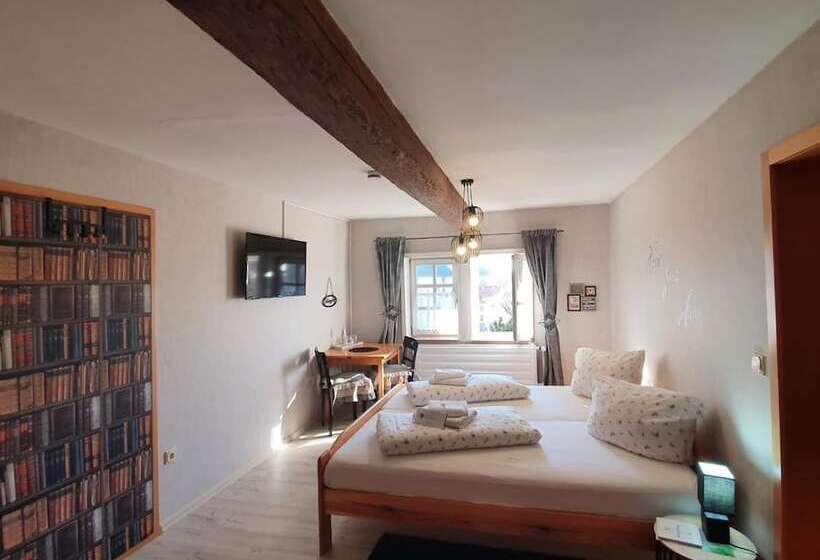 ユースホステル Landgasthof Zum Stern Wasserkuppe Rhon