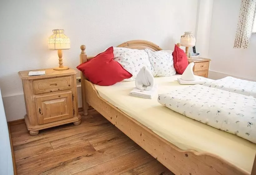 Retkeilymaja Landgasthof Zum Stern Wasserkuppe Rhon