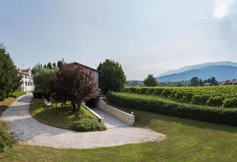 ベッドアンドブレックファースト Villa Morona De Gastaldis