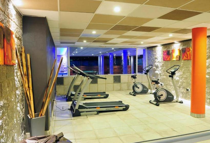 Otel Altos Del Valle