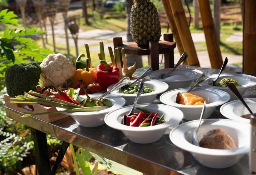 בית מלון כפרי Anana Ecological Resort Krabi