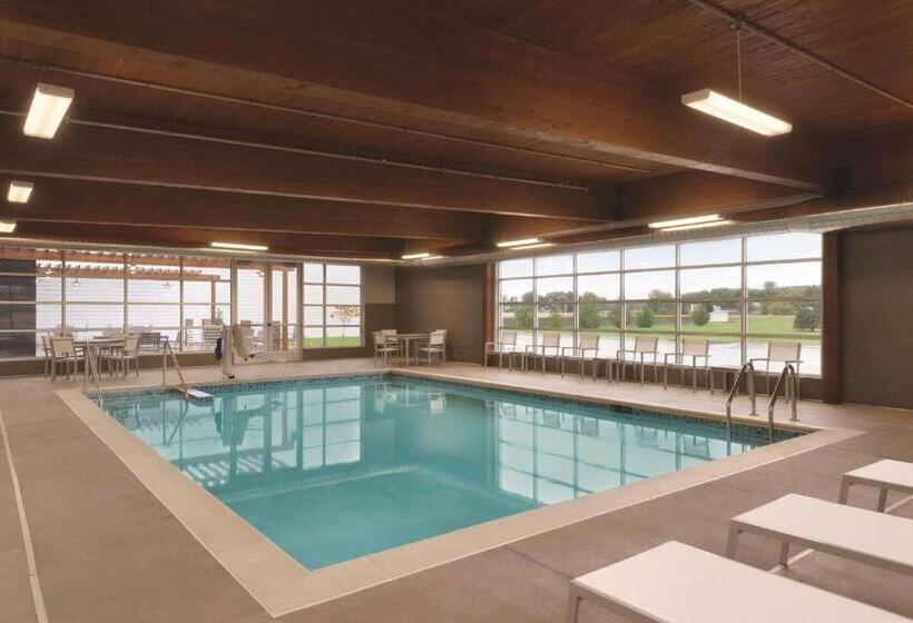 호텔 Country Inn & Suites By Radisson, Ft. Atkinson, Wi