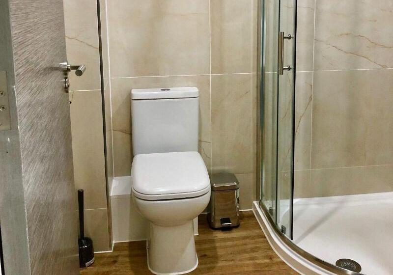 Ilford Hotel Goodmayes