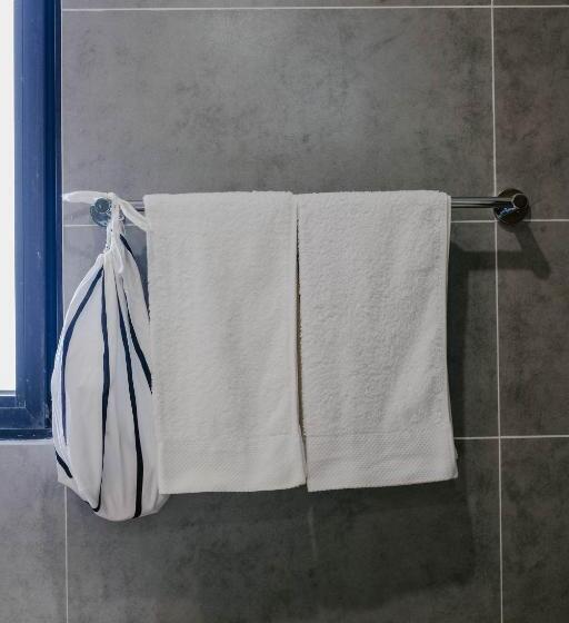 Пансион Dali Lila's House Seaview Guesthouse