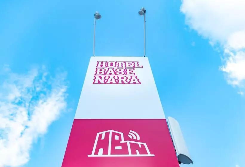 Pensió Base Nara