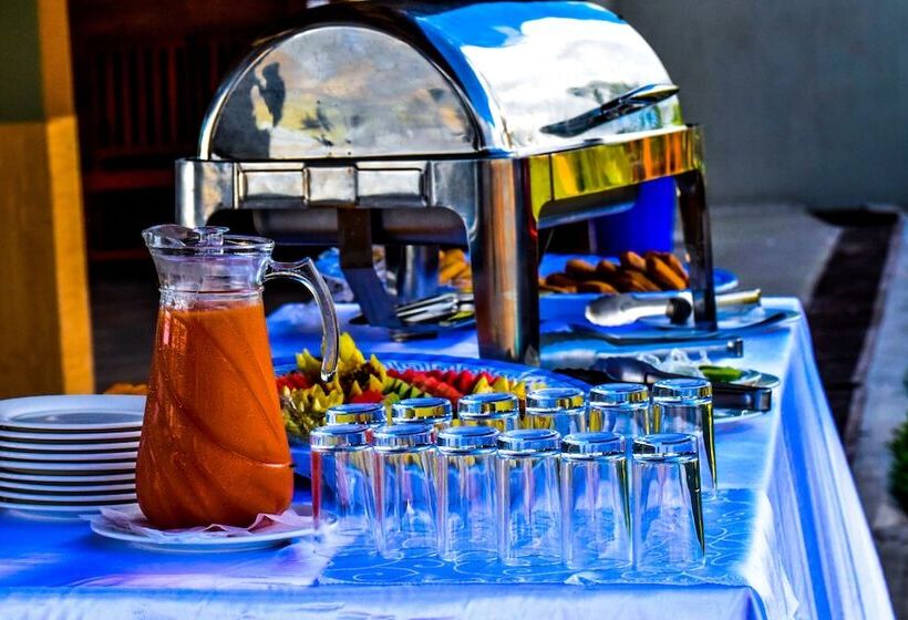 בית מלון כפרי Sea Crest