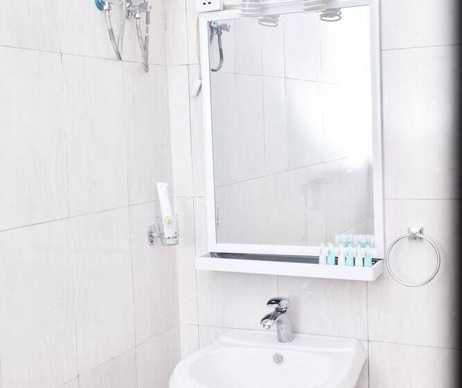 בית מלון כפרי Sea Crest