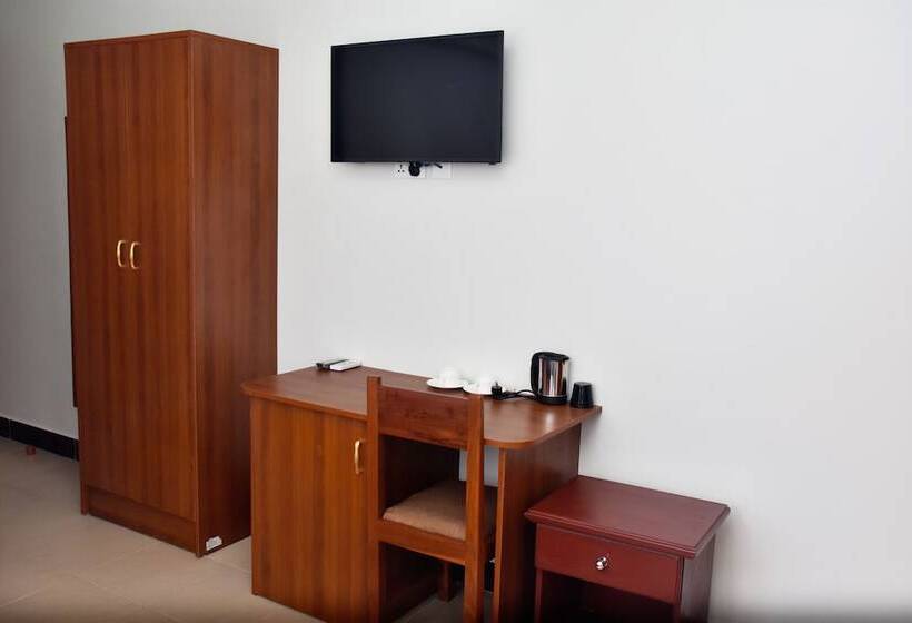 בית מלון כפרי Sea Crest