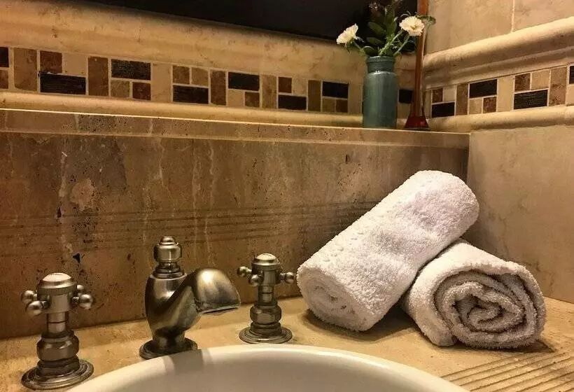 Majatalo Santa Ana Hostel Boutique