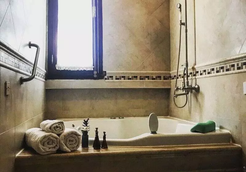 Majatalo Santa Ana Hostel Boutique